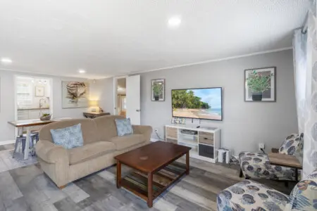 2b65ba4b d4a3 4353 a05e 72a8c9ac47b9