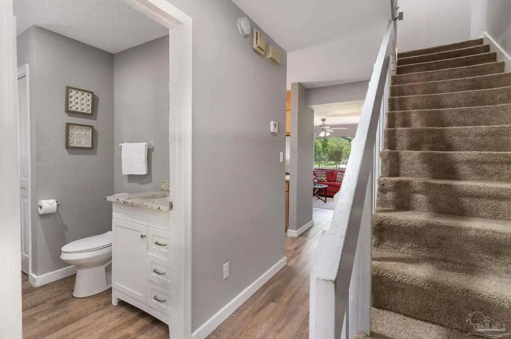 203af164 da66 46ed aee3 a321f640c0be