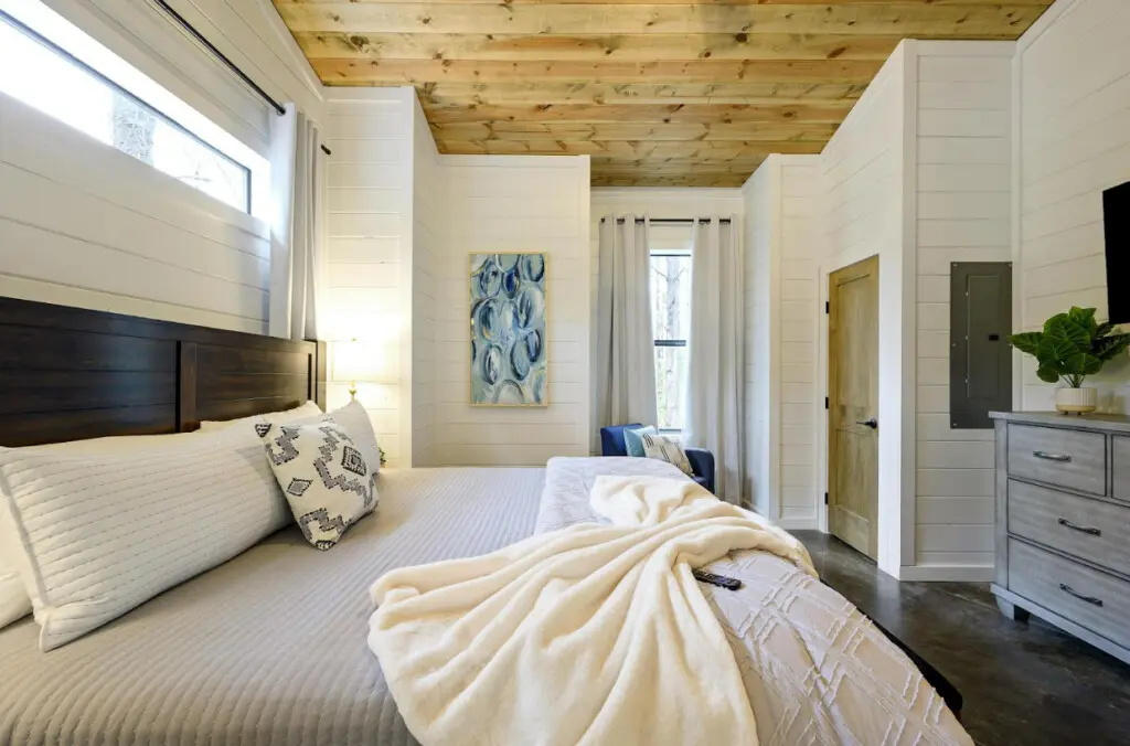 2748891d f6ef 4506 9e00 672be732c906