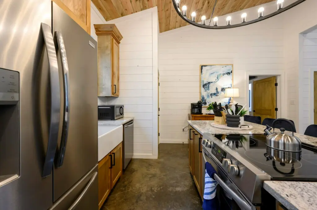 40ee0164 4919 4303 bf38 a8b2be95c7a8