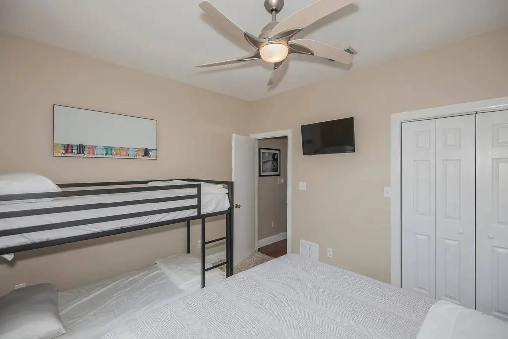 413d5fdc 9afd 47d2 9ad4 9b50c86e79da