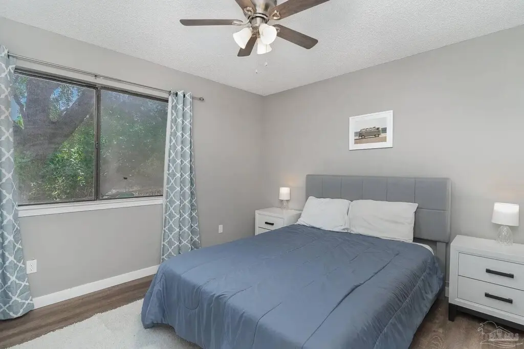 6dce12db 0a8e 4eb7 b83d 4414c29c6f21