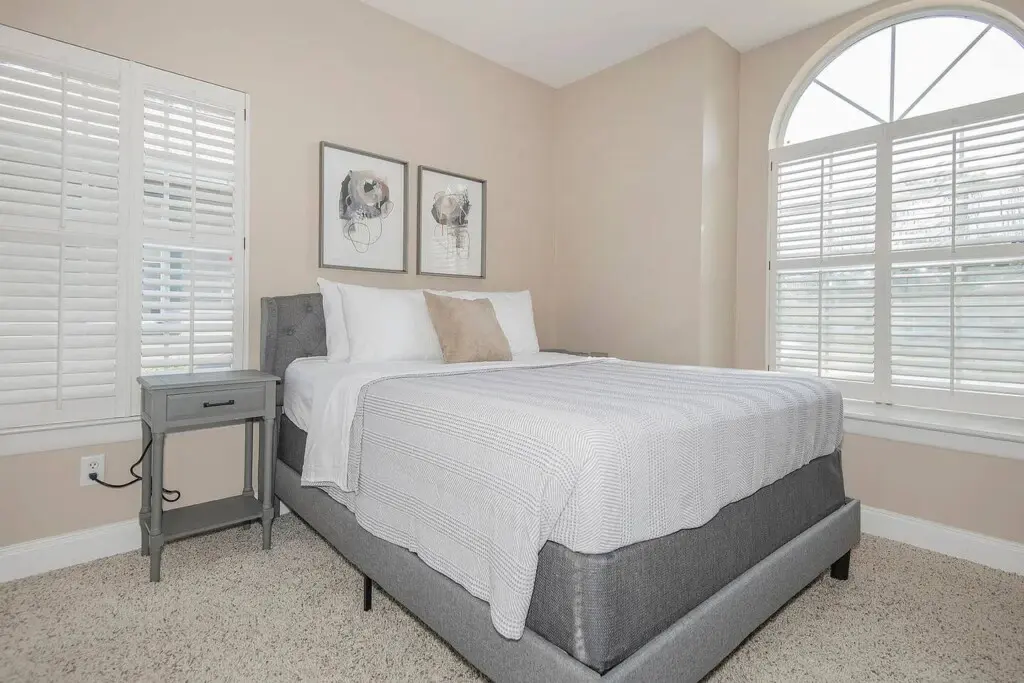 7452e715 ddc6 4cc4 9de4 65c488f5beeb