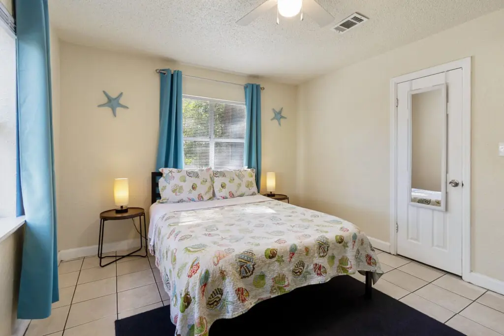 7ff95e4c 7f6d 4e3b a164 291a72ad9292