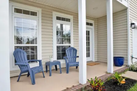 8efe646d 5936 42c5 8aa5 494e8be2b586