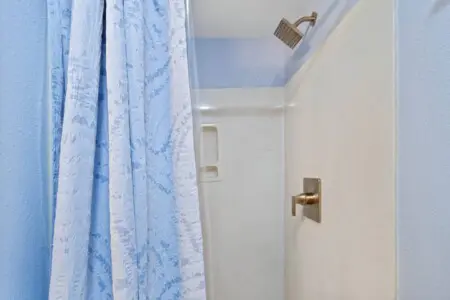 9b605709 d863 4937 915b 3c0bc770d7f2