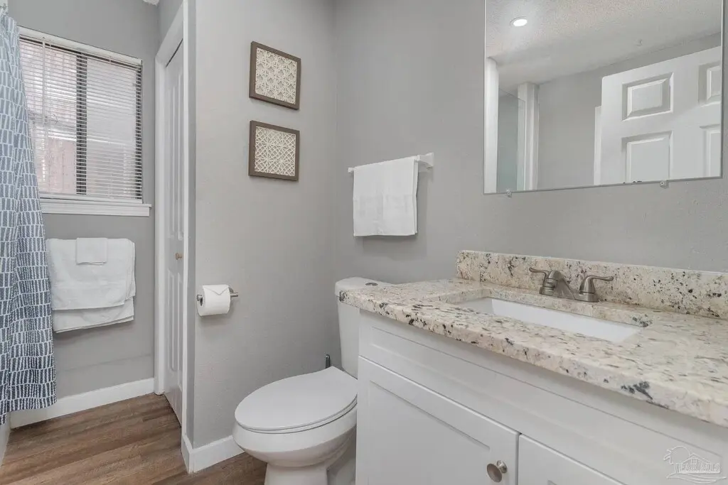 9d30d0fc 274e 4b08 a0d5 55c5c68bda74