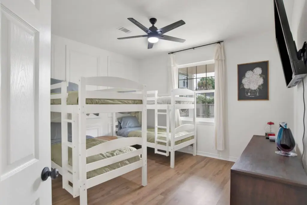 a65f9d5d be61 40b5 bcf5 a7d90a51ea0f