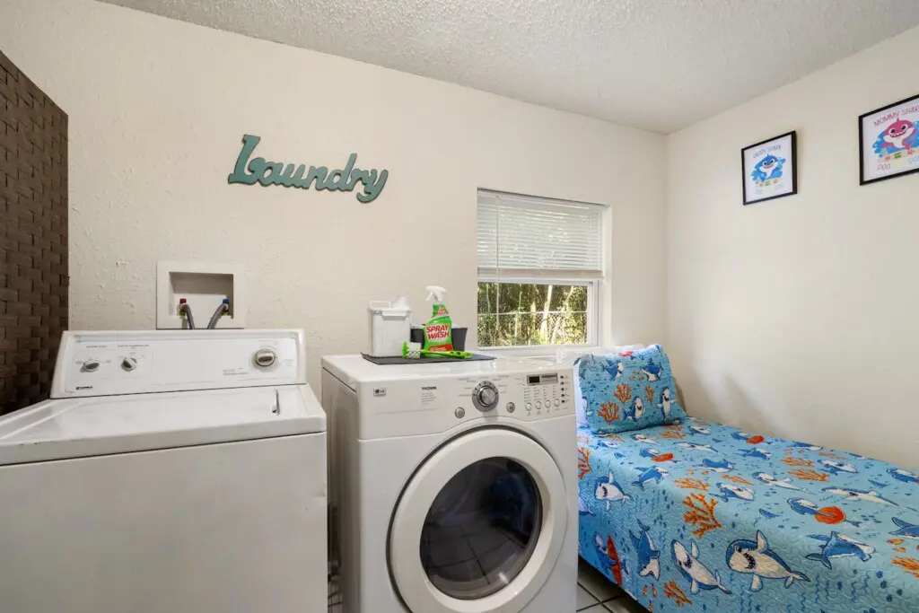 b6c94116 93a4 4cb7 859d 91a009af2ae1