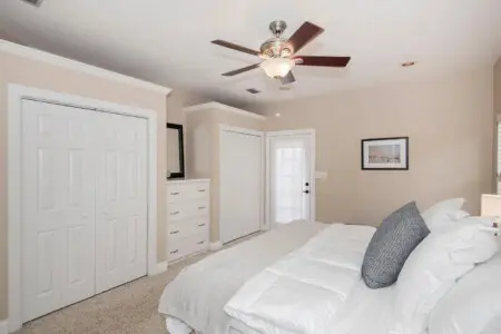 c8be918c cd77 49de 9f49 3a161e4a6711