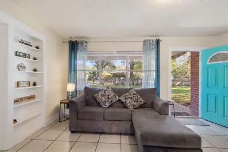 d16c2045 94e3 4874 93a9 b7884272bf17