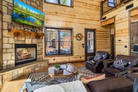 d3a02999 ced7 4cbb b9f4 547a7f4a8c78