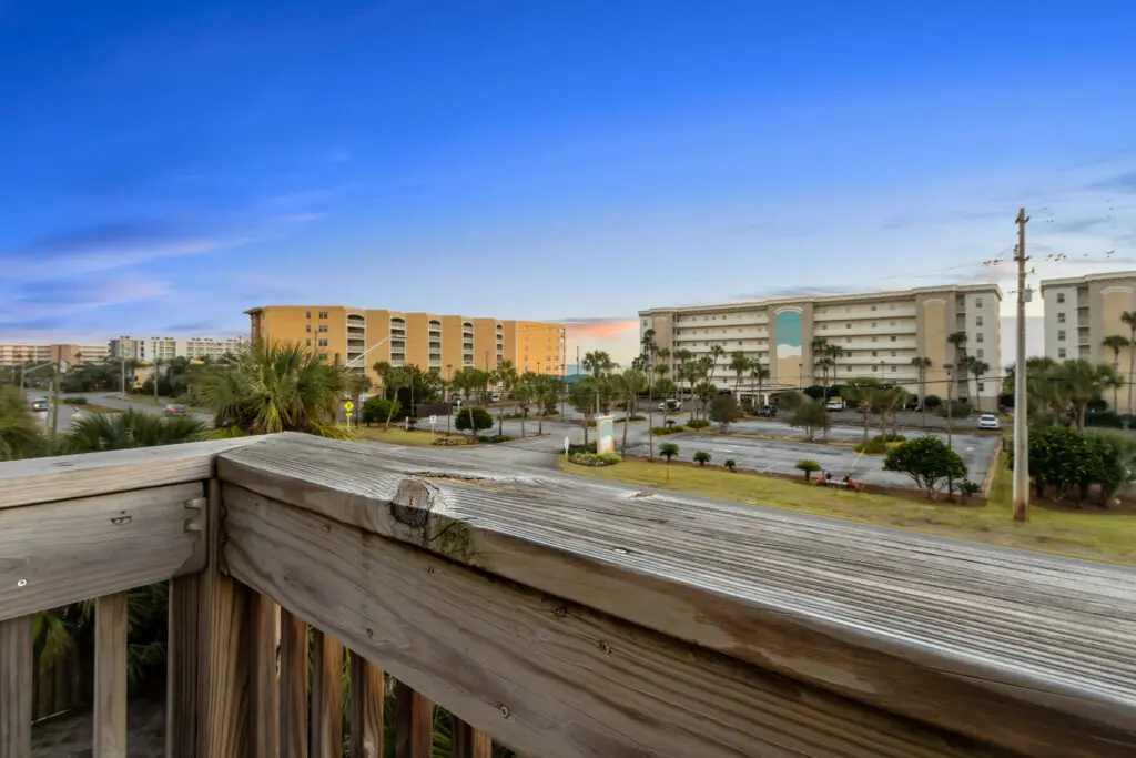 d640d433 90bd 4deb a35d 89d3d433ad48