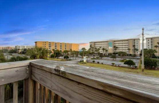 d640d433 90bd 4deb a35d 89d3d433ad48