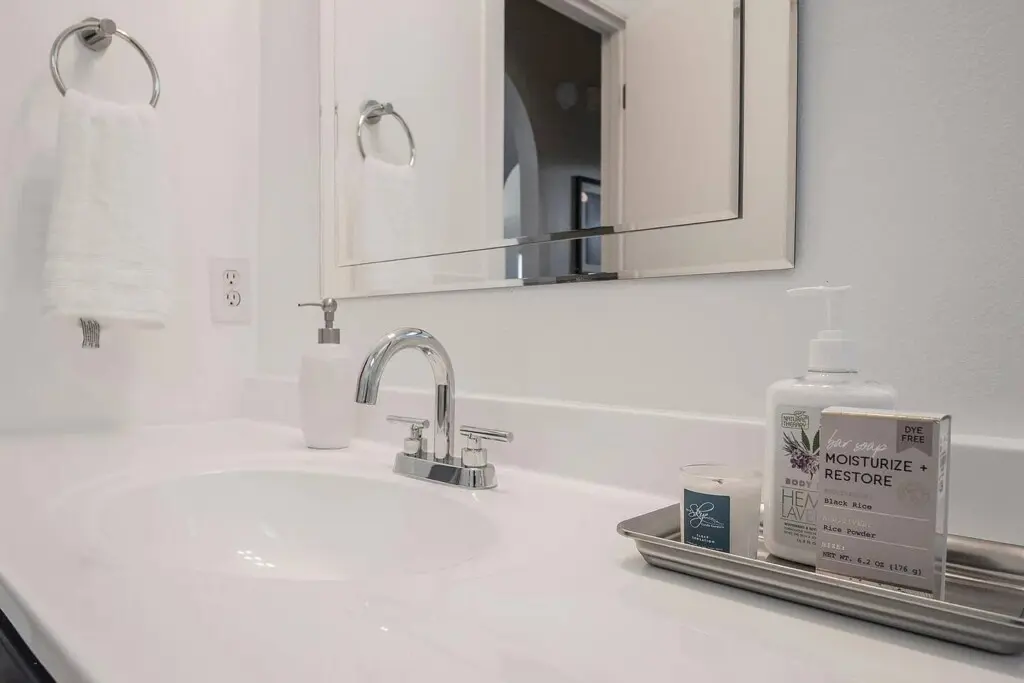 e423351b cf1e 4ad4 9bbc 5541d106fff6