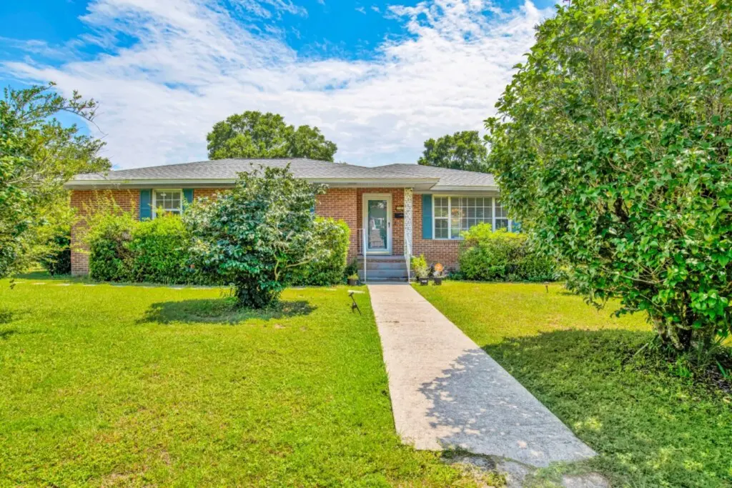 f66945dd 1d8d 4328 96c1 b39151fd7cad