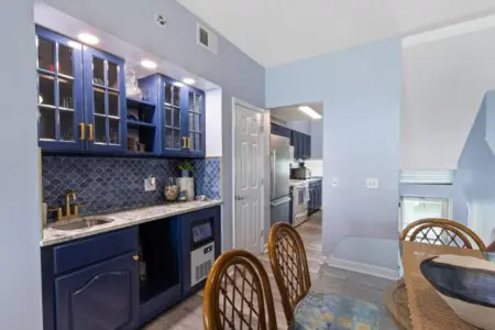 f66ded38 4a29 449d 976d ceba5f310a03