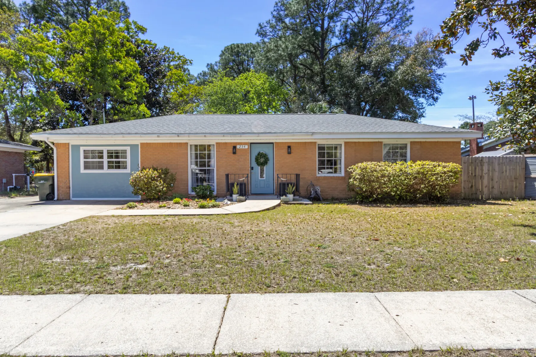 998b25b5 8ce6 4b49 a837 c32df598dfc8