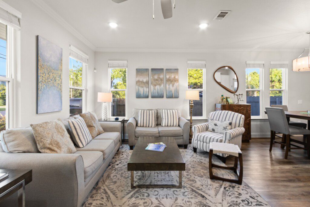 5b07e7ef eb8a 4aad b49d a642af8306b7